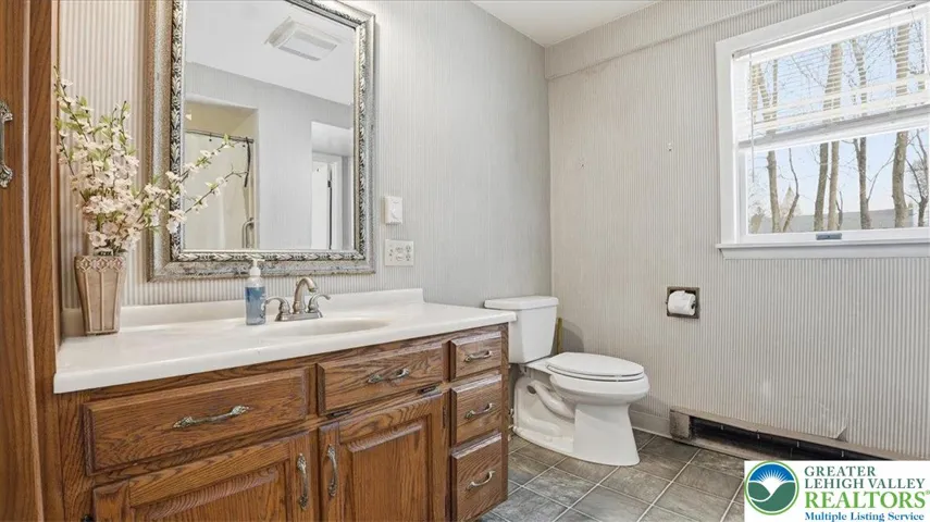 1st floor bathroom