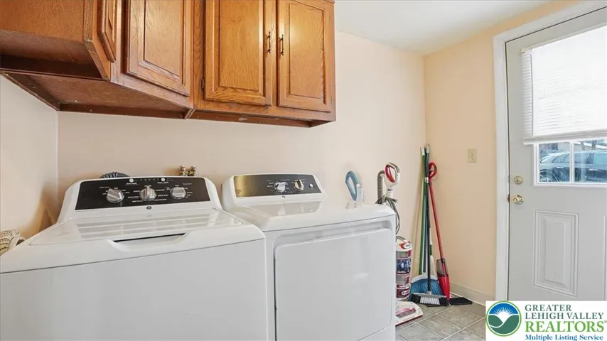 1st floor laundry