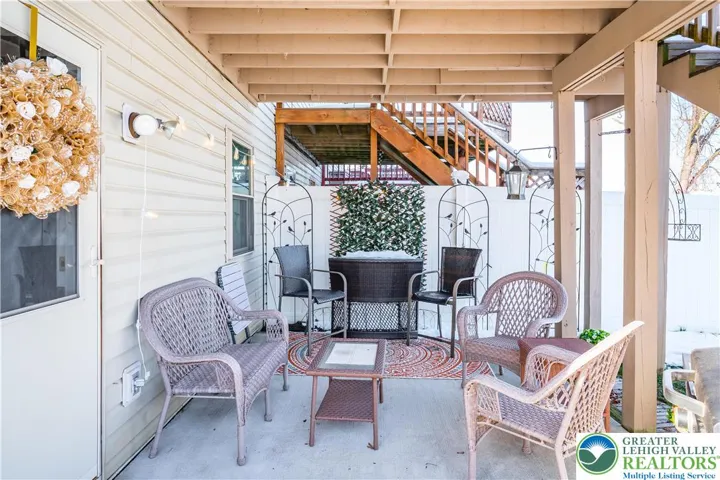 Back lower porch