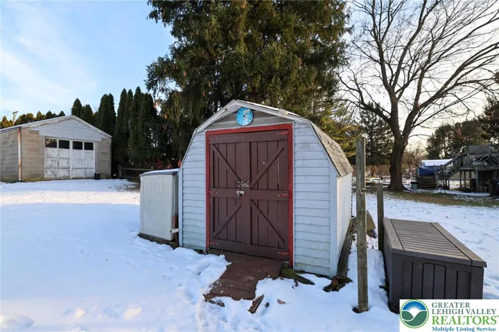 Shed