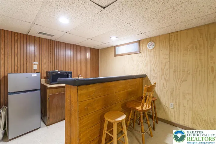 Basement/Family Room Wet Bar