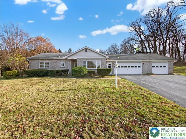 Welcome to 5202 Mill Rd!