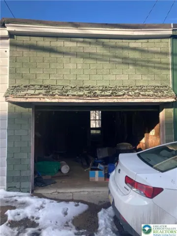 garage