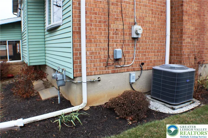 Central A/C - Natural Gas meter in the back of the home