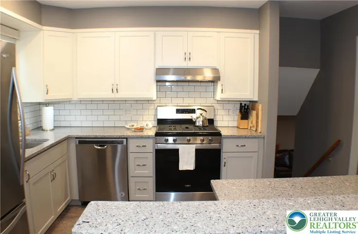 Stainless appliances