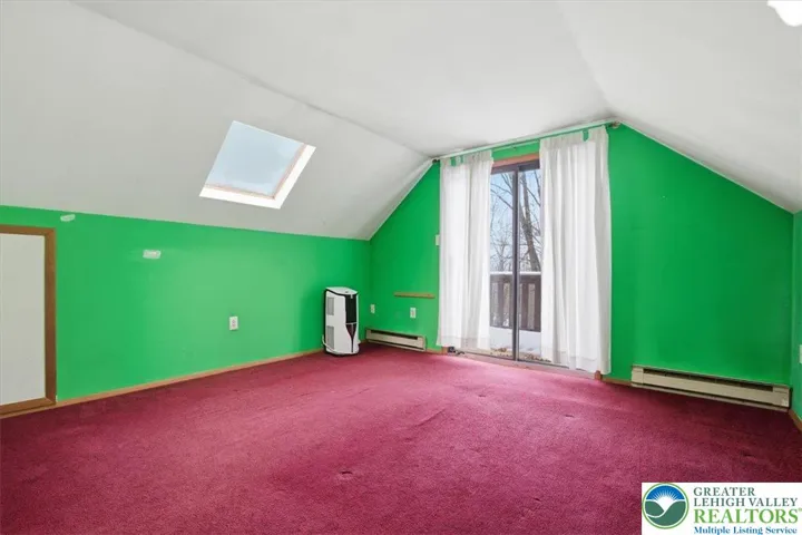 2nd floor bedroom