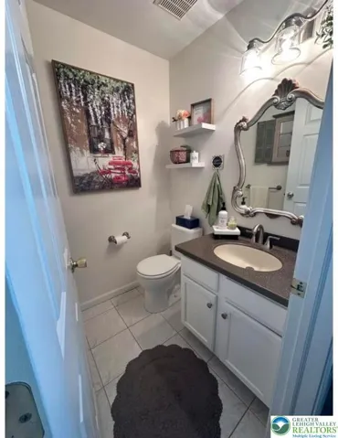 powder room