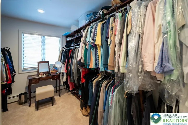 Walk-in closet