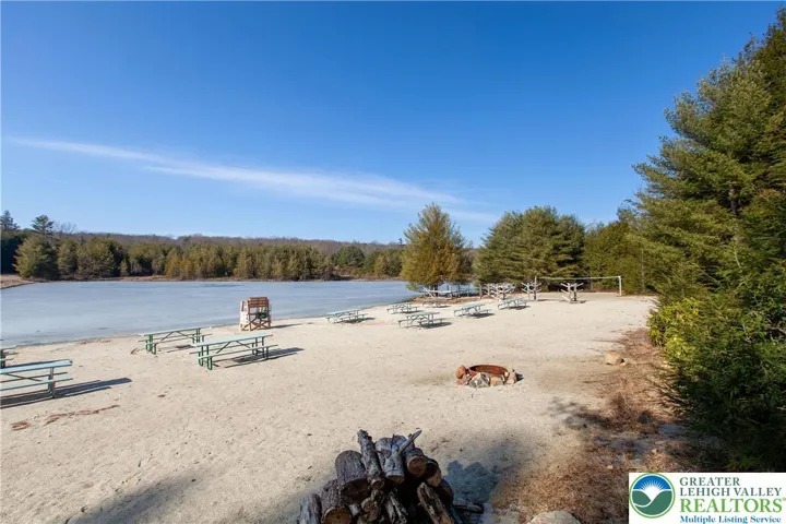 Comunnity Beach