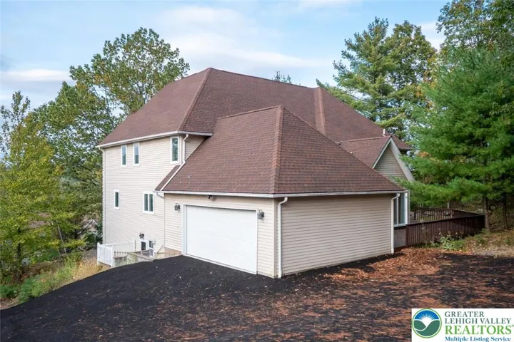 Brand NEW built driveway