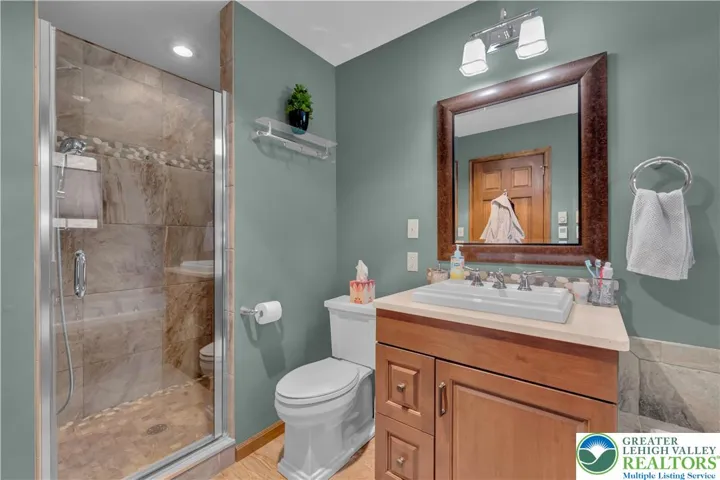 Primary bath