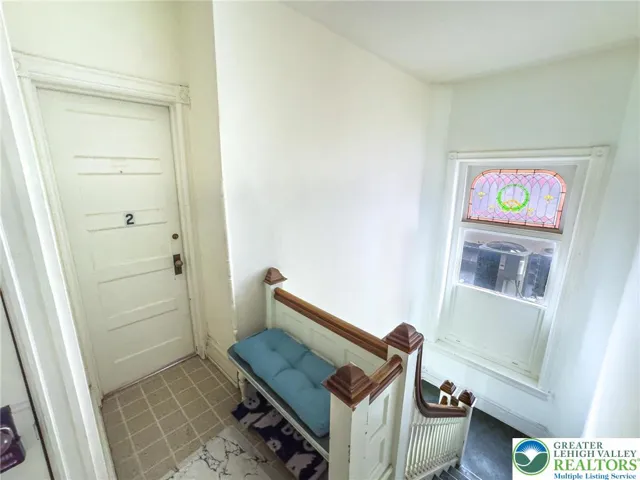 Entry way