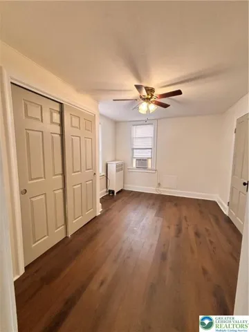 bedroom w/ large closet