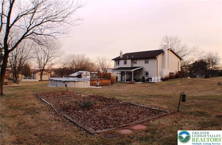 Garden, Fire pit, and just over an acre of land