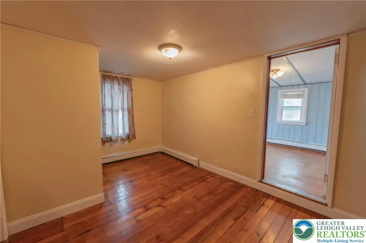 2nd floor sitting area