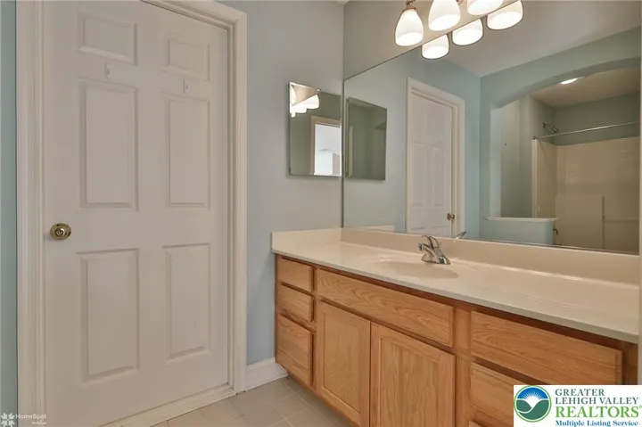 Second floor full bath