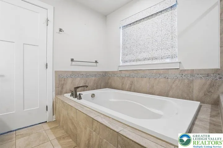 Owners Suite Bathroom