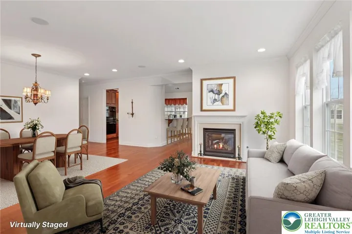 Virtually staged Combo DR and LR