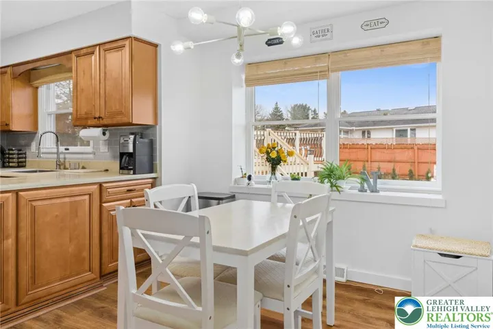 Breakfast Nook