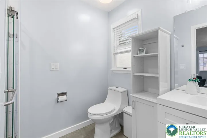 Primary En-Suite