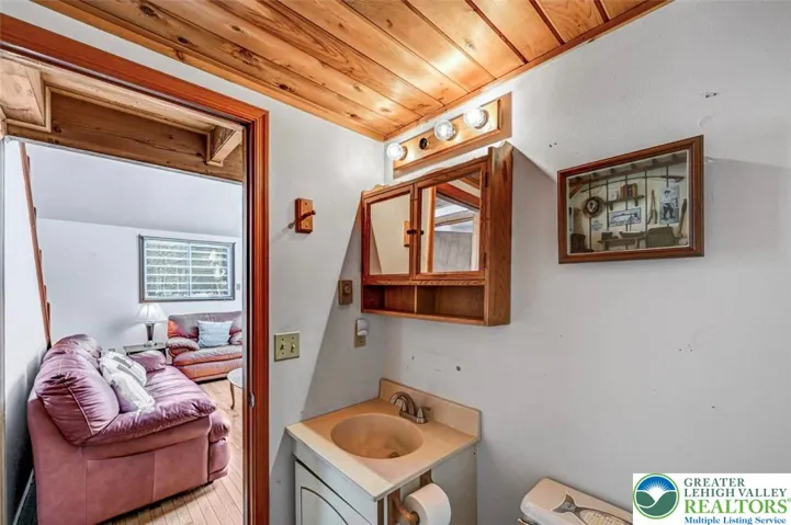 1st Floor Full Bath