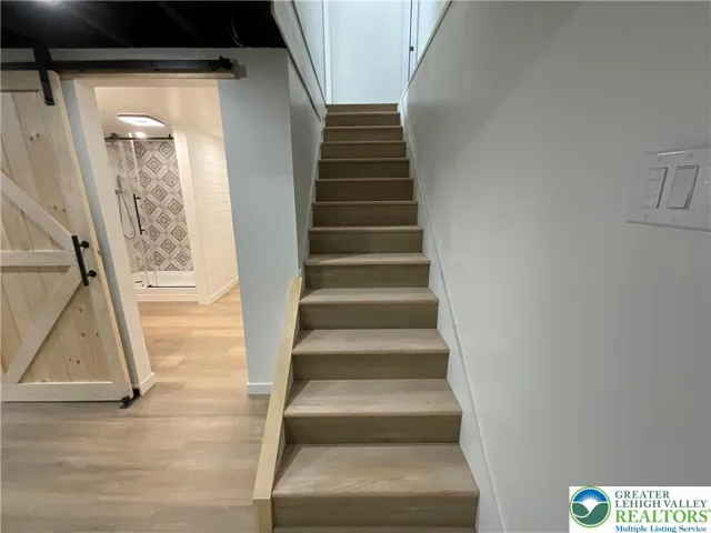 One car garage
