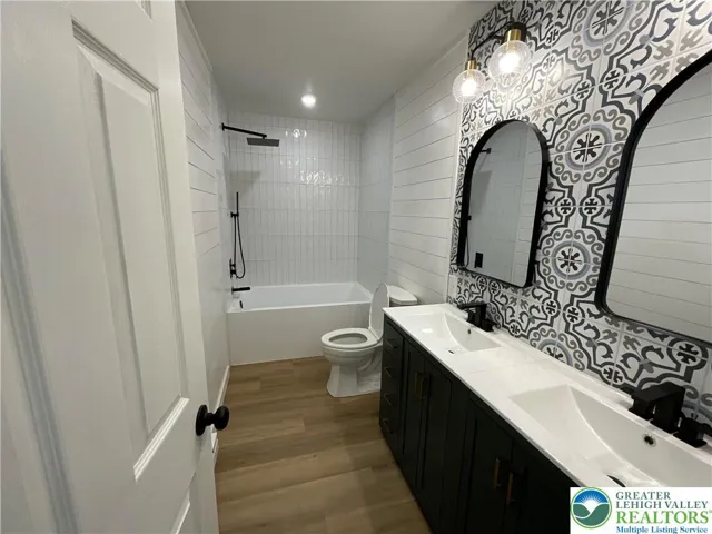 Full bathroom on main floor