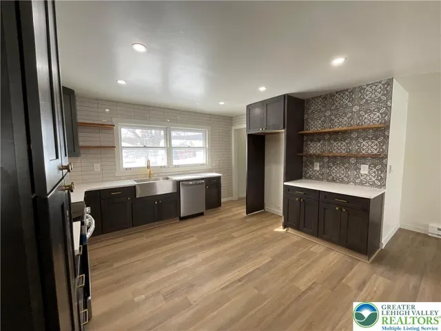 Brand new kitchen cabinets, appliances and floors
