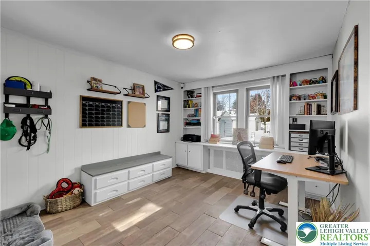 Office/playroom