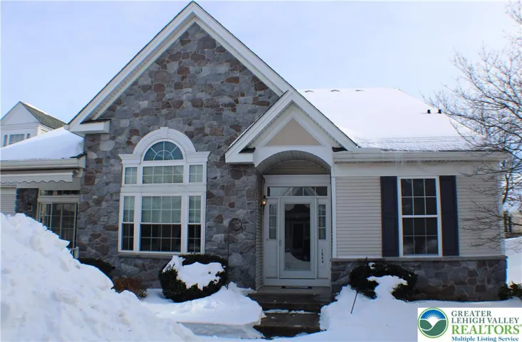 Welcome to 1866 Gregory Place in Four Seasons Hellertown