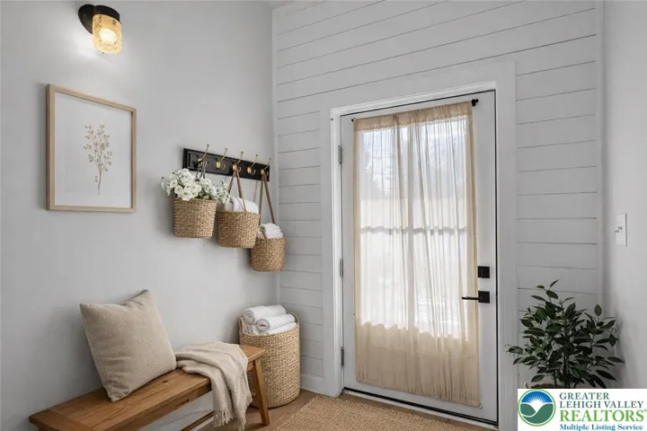 Staged Foyer Entrance
