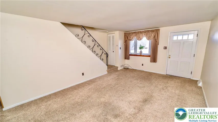 Family room with bay window