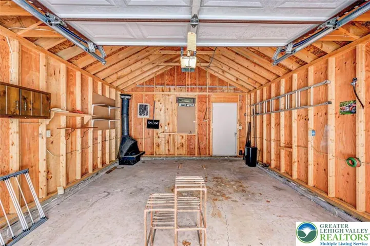Garage w/ Rear Man Door