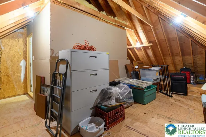 This is the storage space off the primary BR closet.  It is U-shaped and there is so much storage space here.