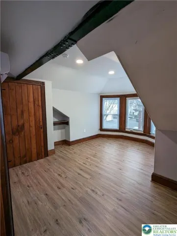 3rd floor bedroom.