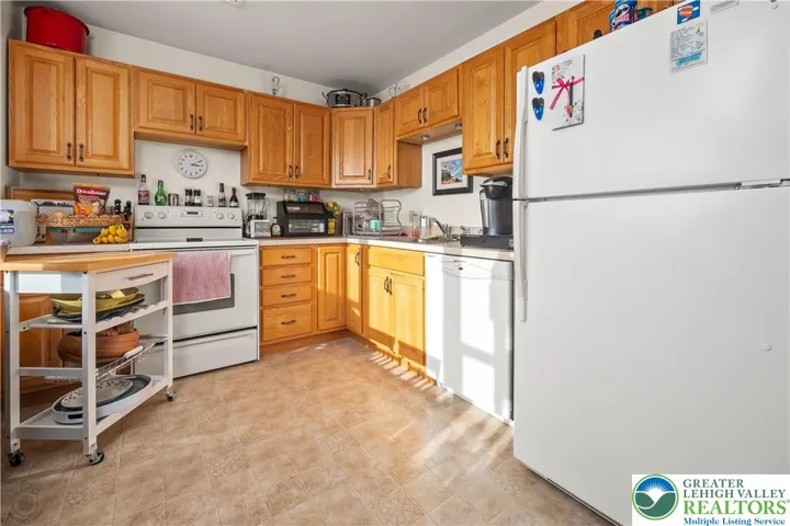 557 - Upper Level Unit