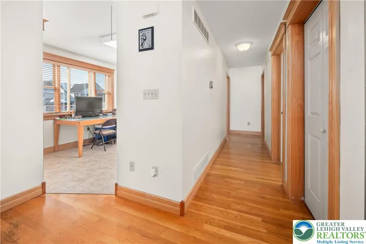557 - Main Floor Unit