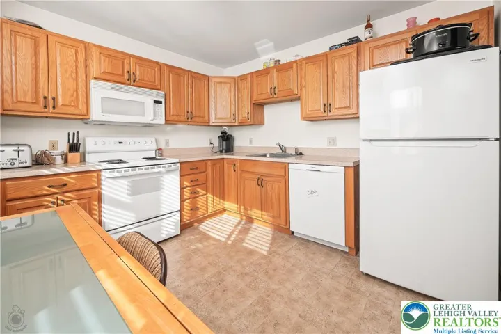 557 - Main Floor Unit