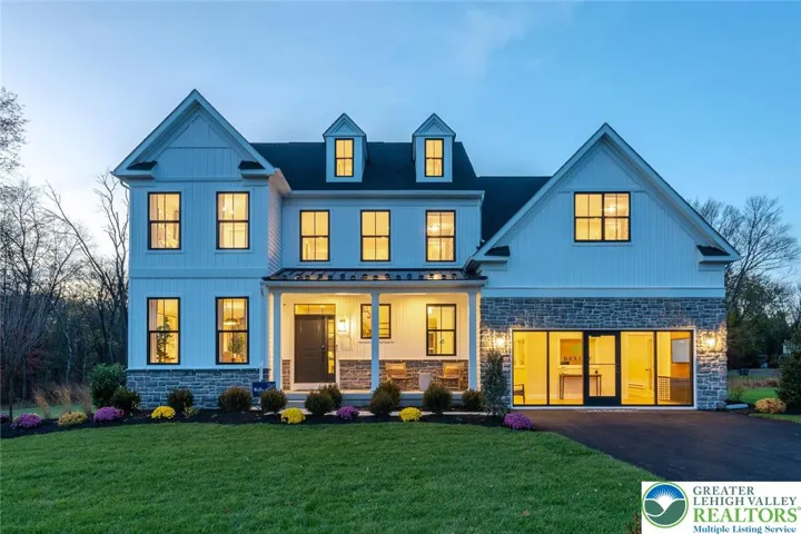 Modern Farmhouse