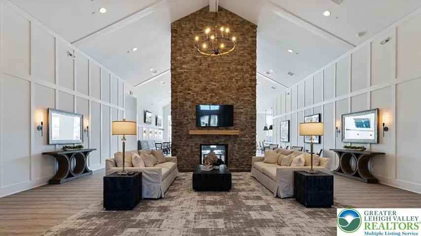 Clubhouse ENtry