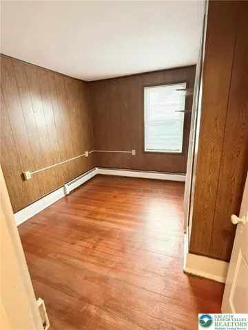 2nd floor bedroom