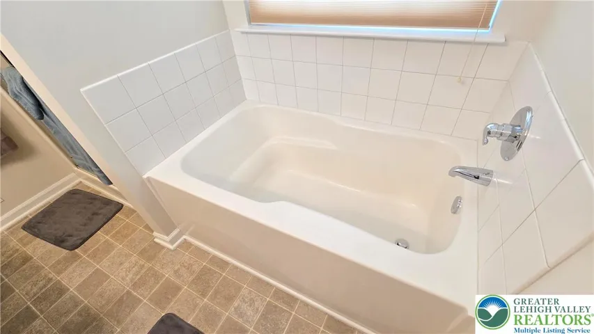 Soaking Tub in Primary Bath