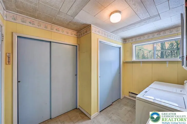 Spacious Laundry Room