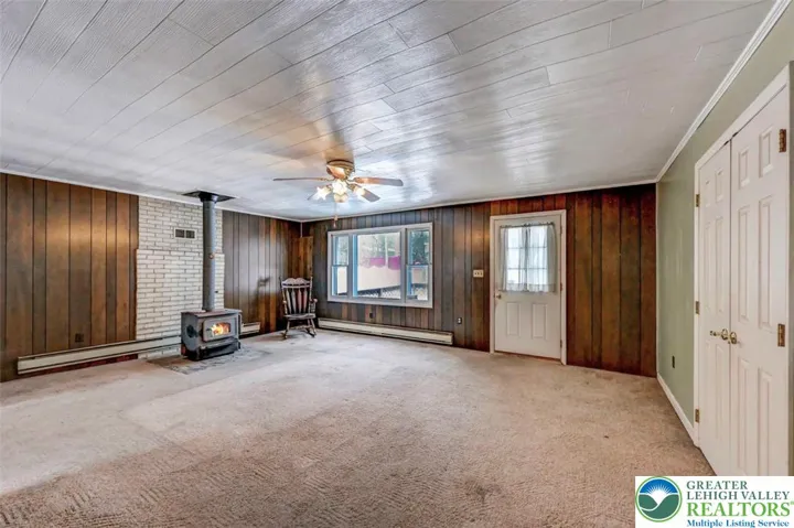 Family Room w/ Large Coat Closet