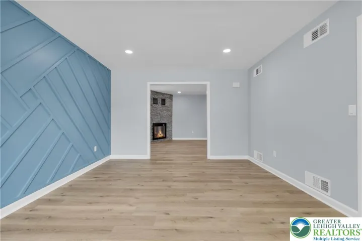 Fireplace condition unknown