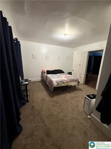 Bedroom 1 (2nd FL)