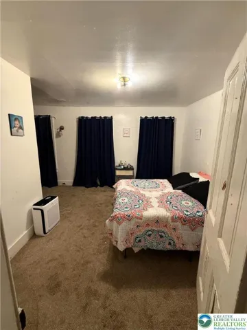 Bedroom 1 (2nd FL)