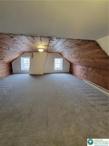 3rd Floor bonus room