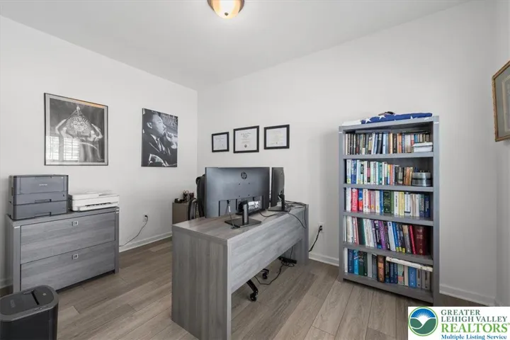Den\Study\Office