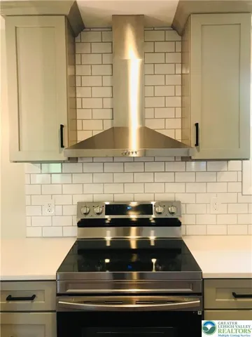 Stainless Range and Hood